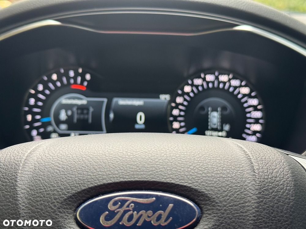 Ford Mondeo Turnier 2.0 EcoBlue Titanium - 23