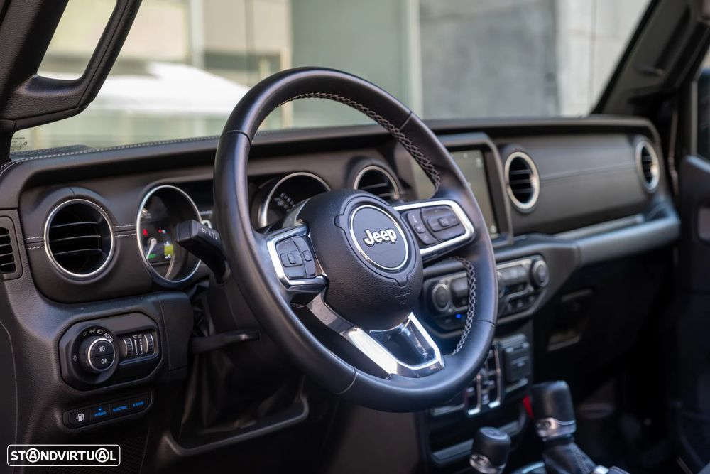 Jeep Wrangler 2.0 TG 4xe Sahara — fotografia 16