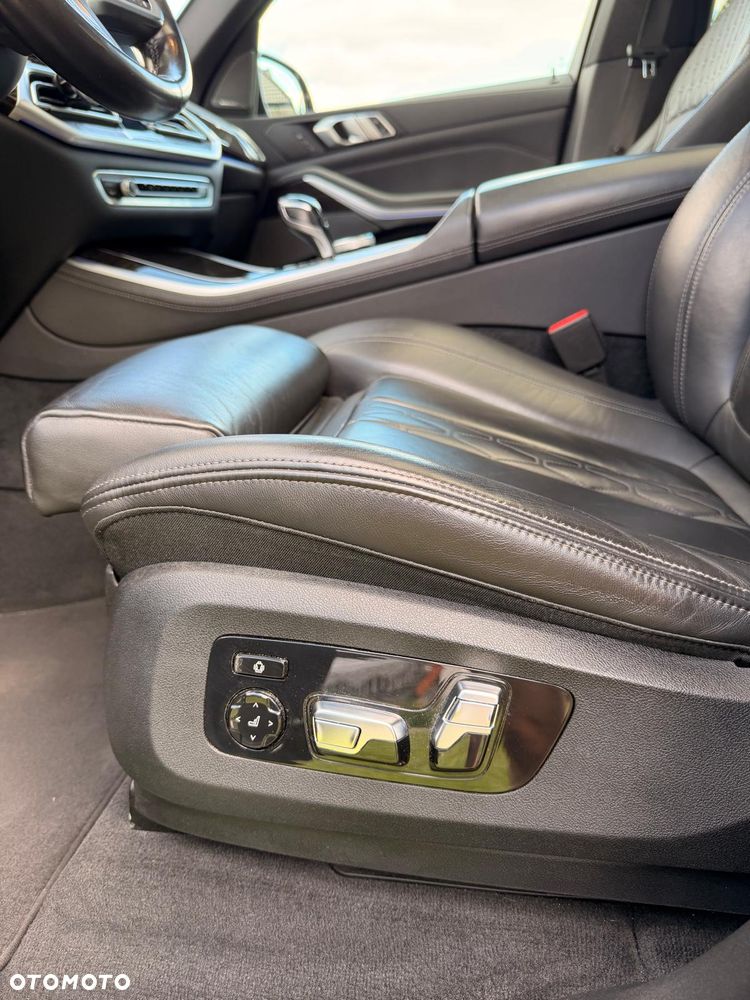 BMW X5 xDrive30d mHEV - 11