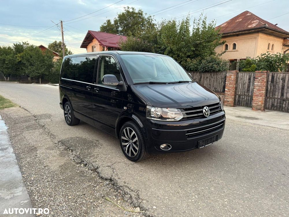 Volkswagen Multivan - 1