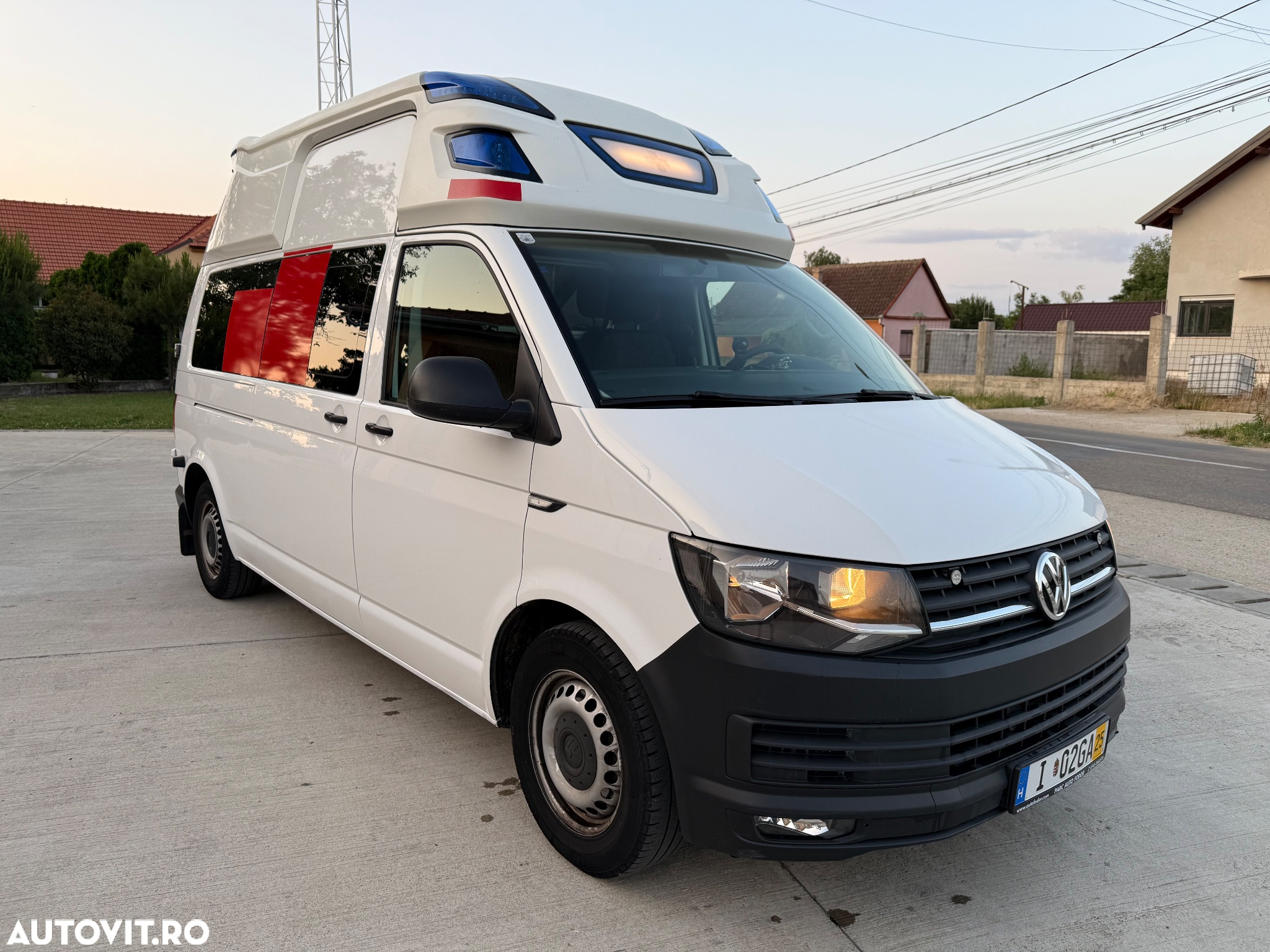 Volkswagen Transporter California T6.1 Coast Edition - 2