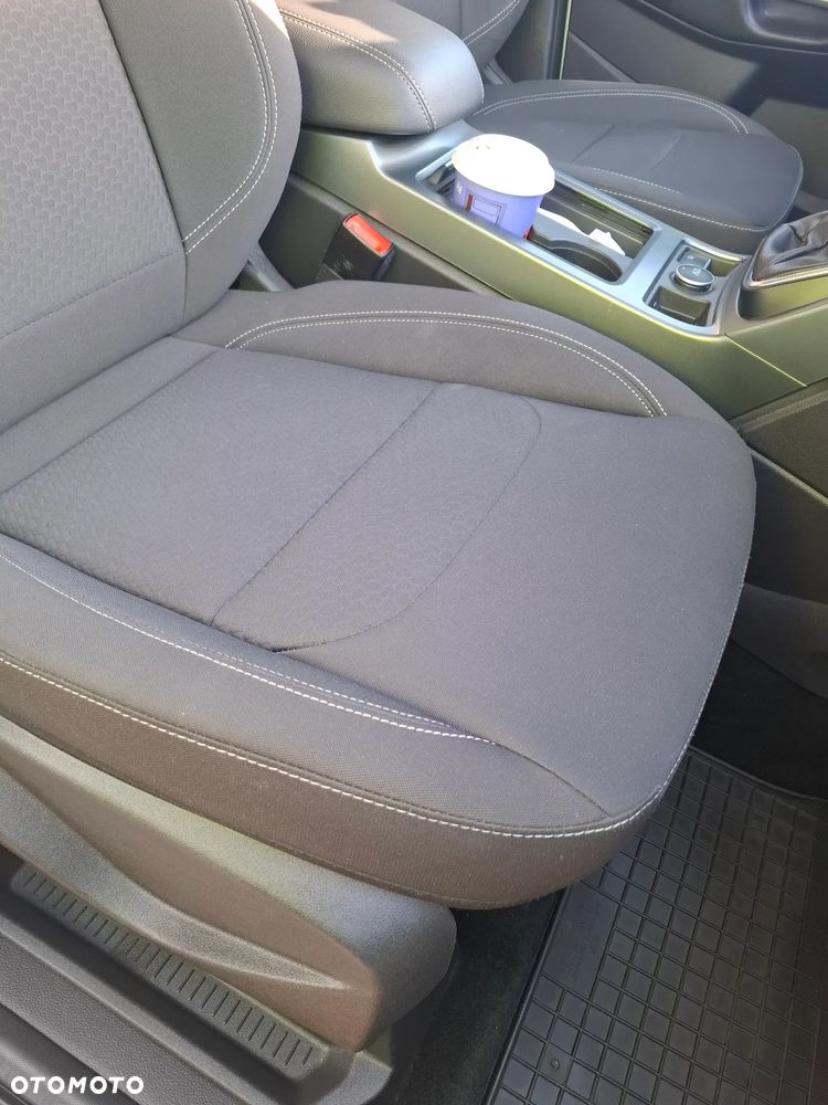Ford Kuga 2.0 TDCi 2x4 Cool & Connect - 24