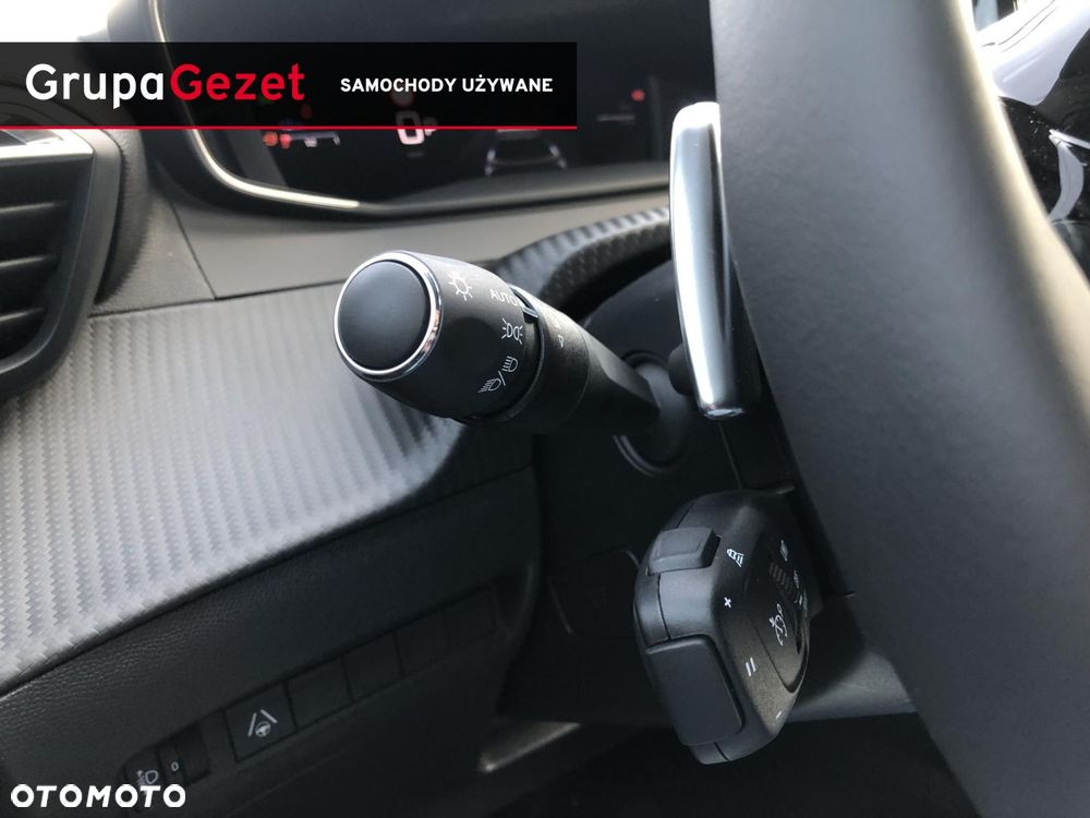Peugeot 2008 - 19