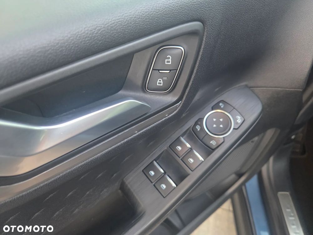 Ford Kuga 2.0 EcoBlue mHEV FWD Titanium - 31