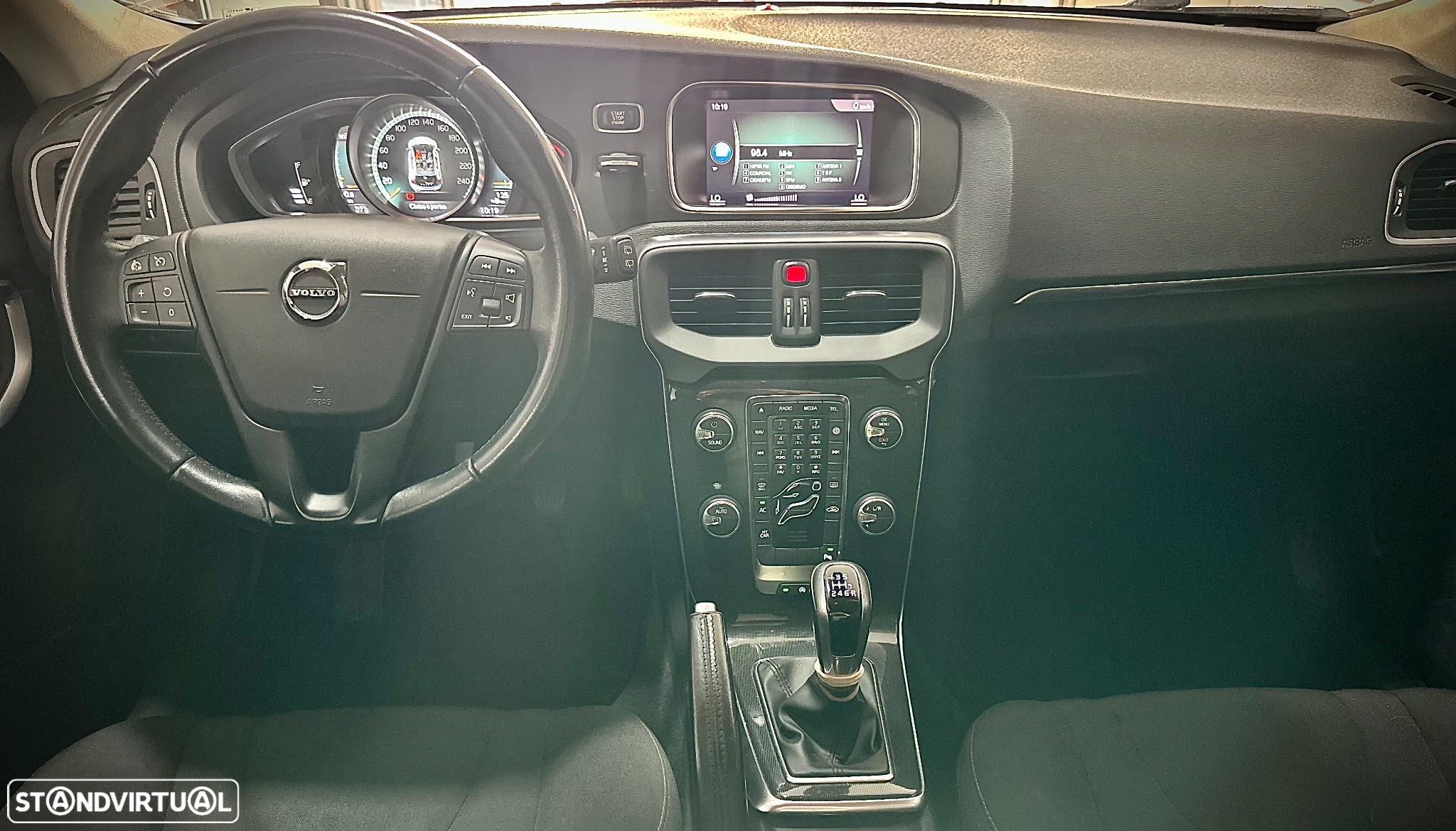Volvo V40 2.0 D2 Kinetic - 6