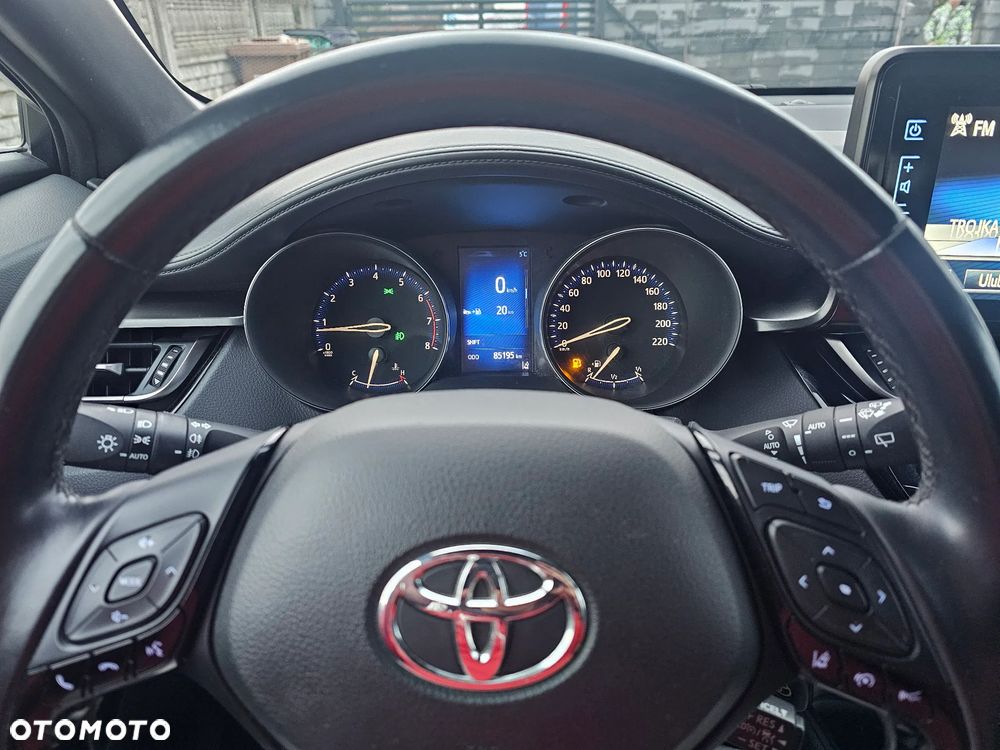Toyota C-HR 1.2 T GPF Premium - 6