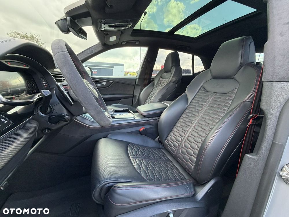 Audi RS Q8 - 18