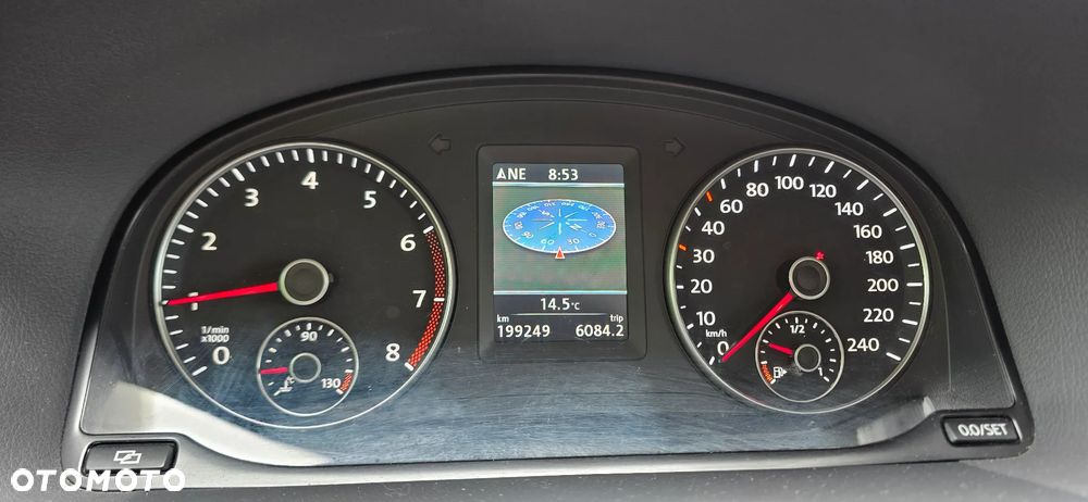 Volkswagen Touran 1.4 TSI Highline - 18