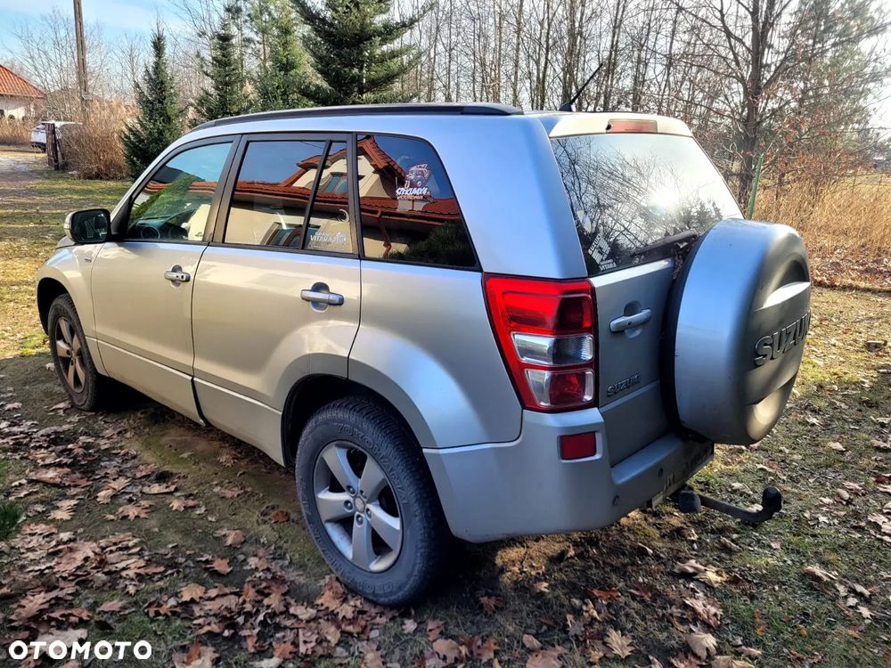 Suzuki Grand Vitara 1.9 DDiS De Luxe EU5 - 2