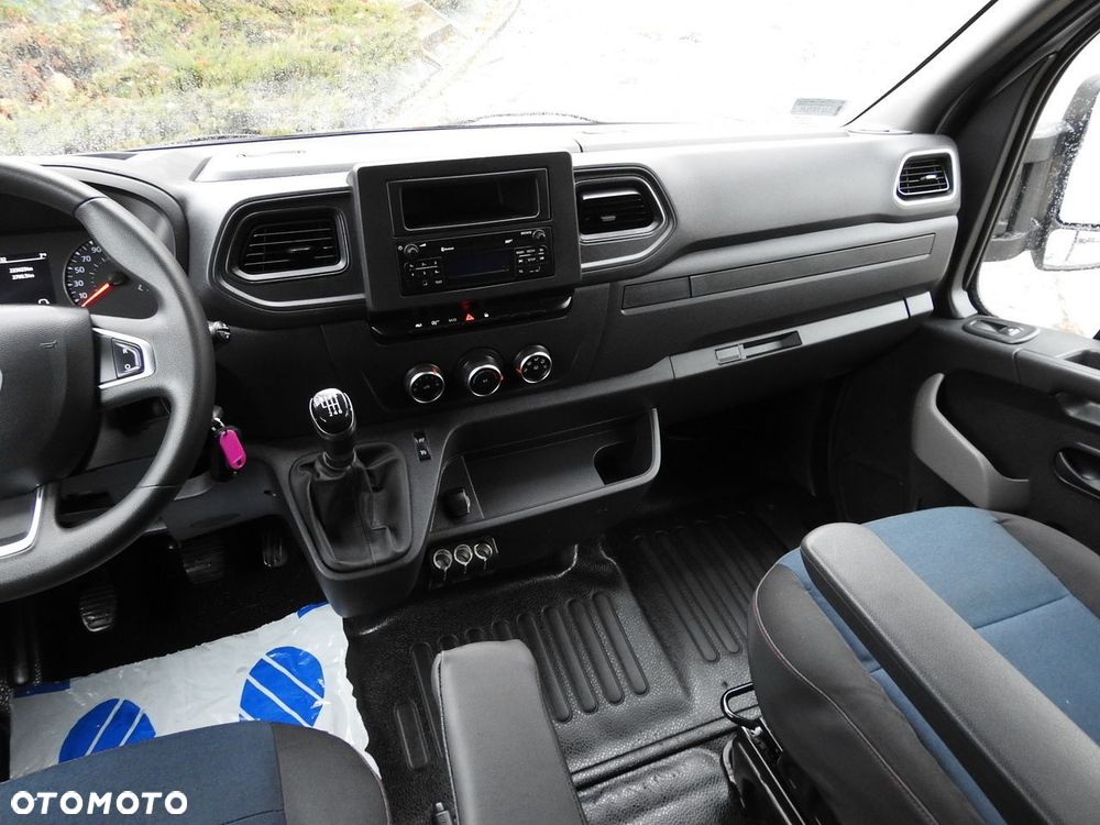 Renault MASTER PLANDEKA 8 PALET TEMPOMAT KLIMATYZACJA LEDY  165KM - 31