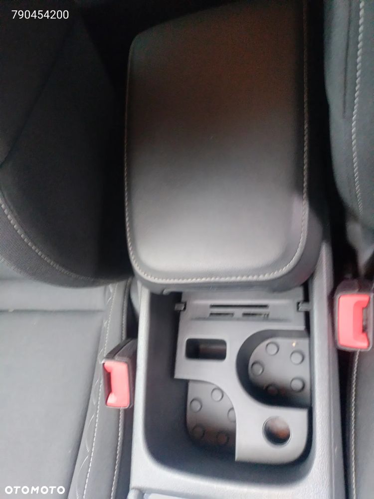 Skoda Karoq 1.6 TDI 4x2 Style DSG - 35