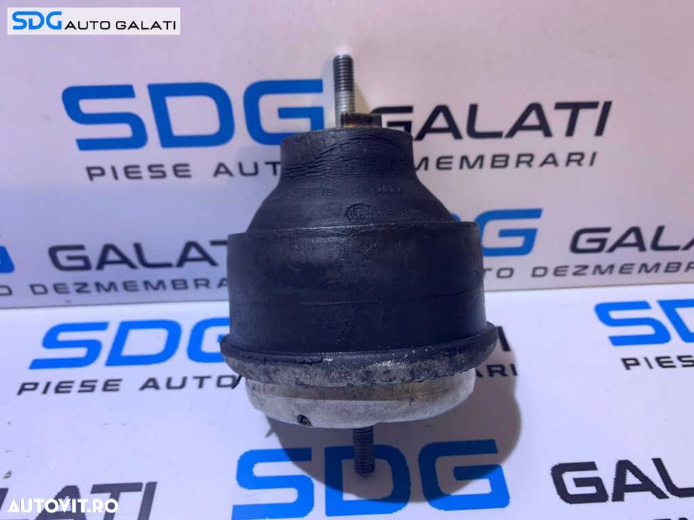 Suport Tampon Stanga Motor Audi A4 B5 1.6 AHL ANA ALZ ARM 1997 - 2001 Cod 8D0199379S - 1