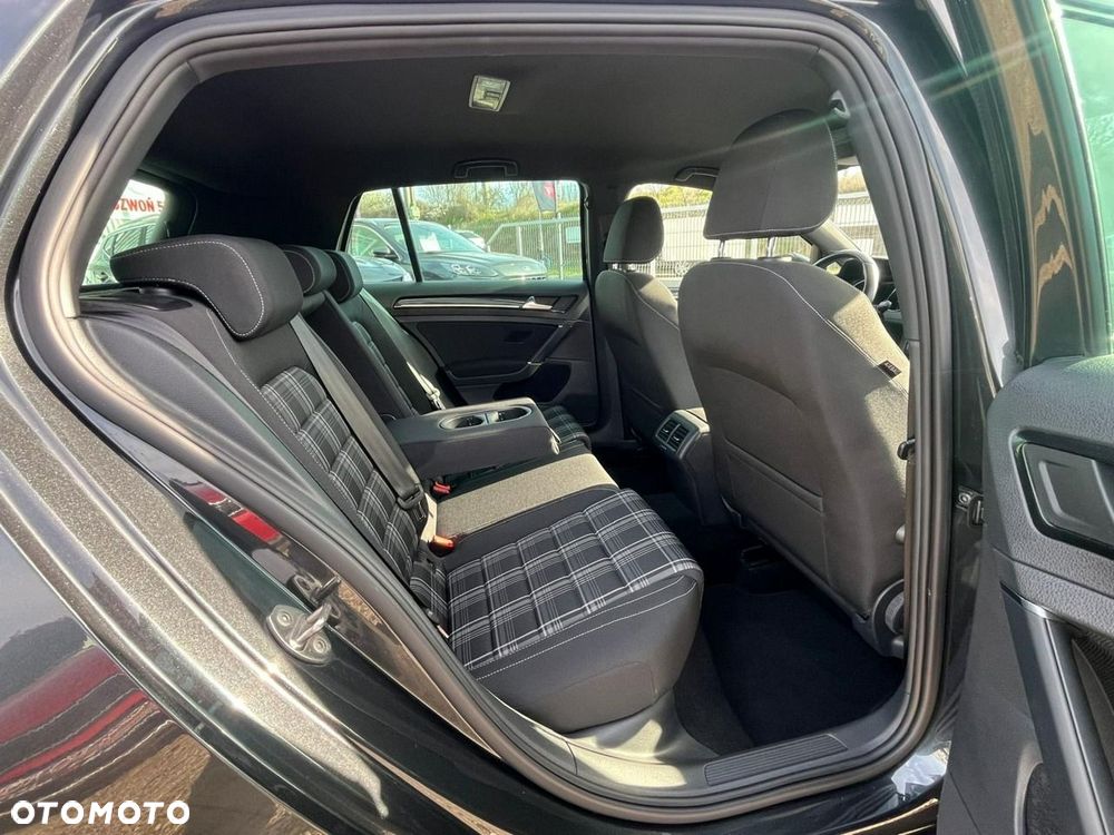 Volkswagen Golf 2.0 TDI BMT GTD - 18