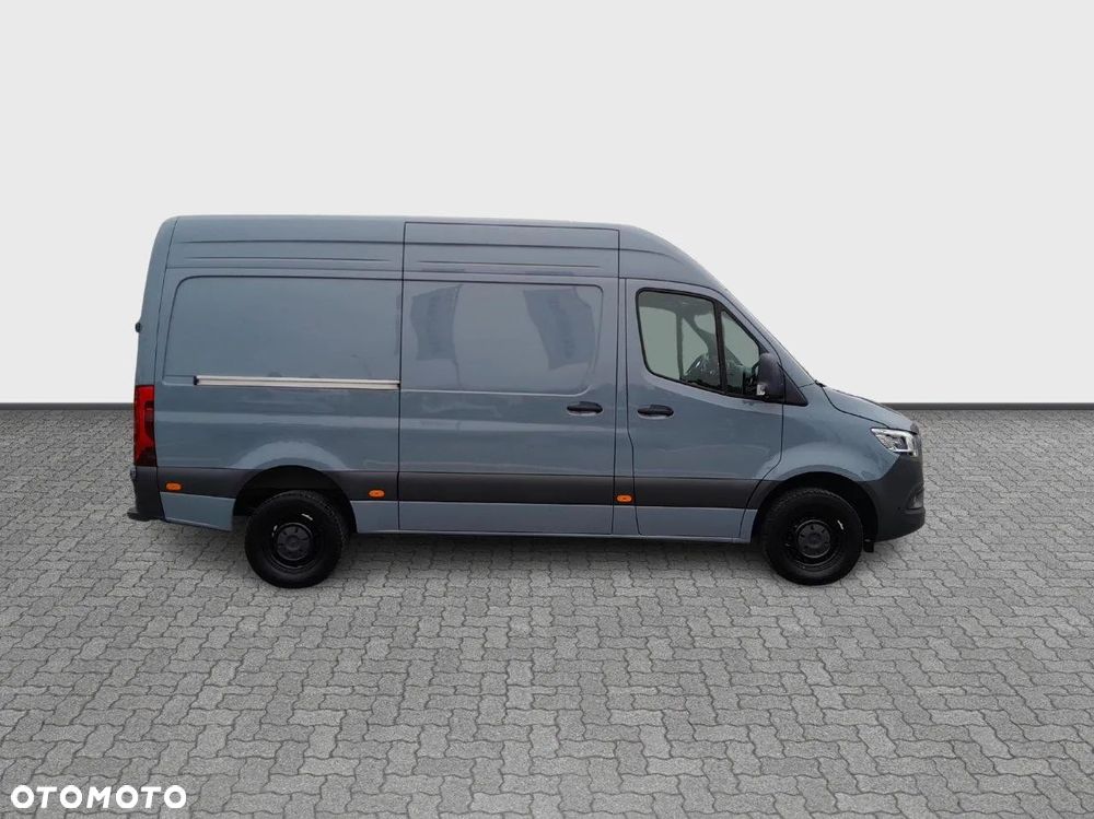 Mercedes-Benz Sprinter - 6