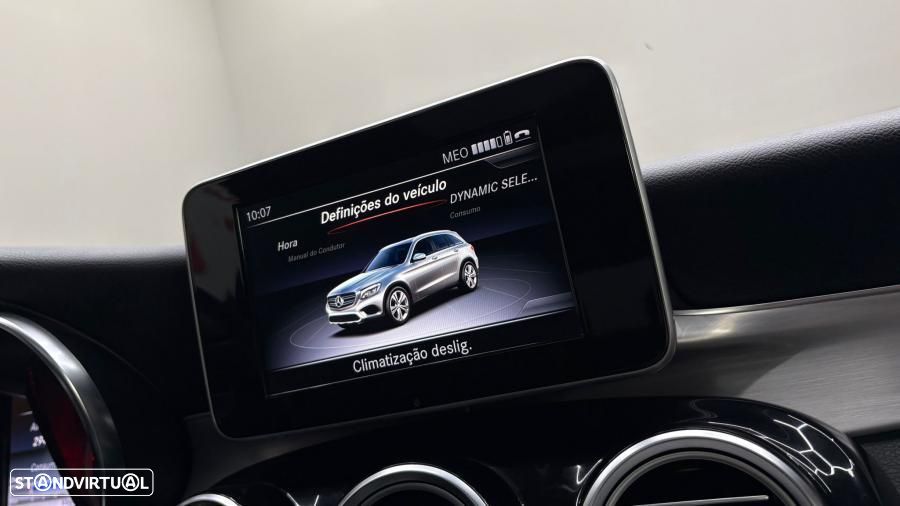 Mercedes-Benz GLC 250 d 4Matic 9G-TRONIC AMG Line - 20