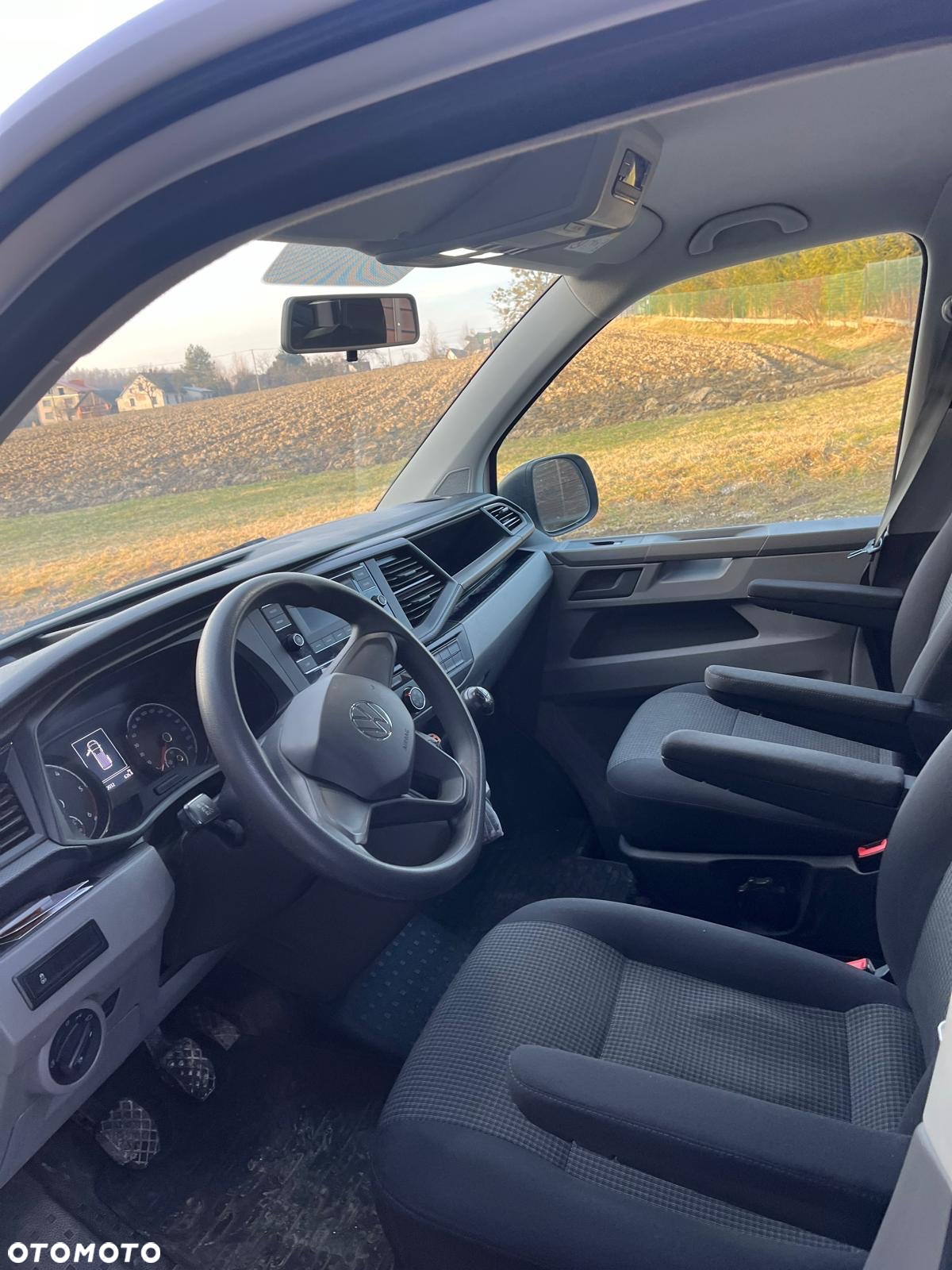 Volkswagen Transporter - 7