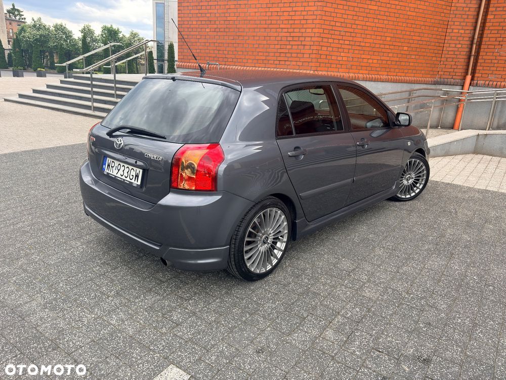 Toyota Corolla - 8