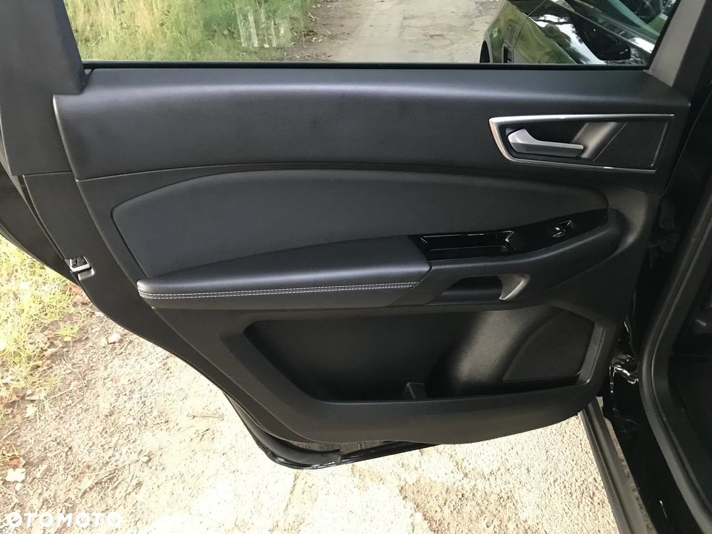 Ford S-Max 1.5 Eco Boost Start-Stopp Titanium - 25