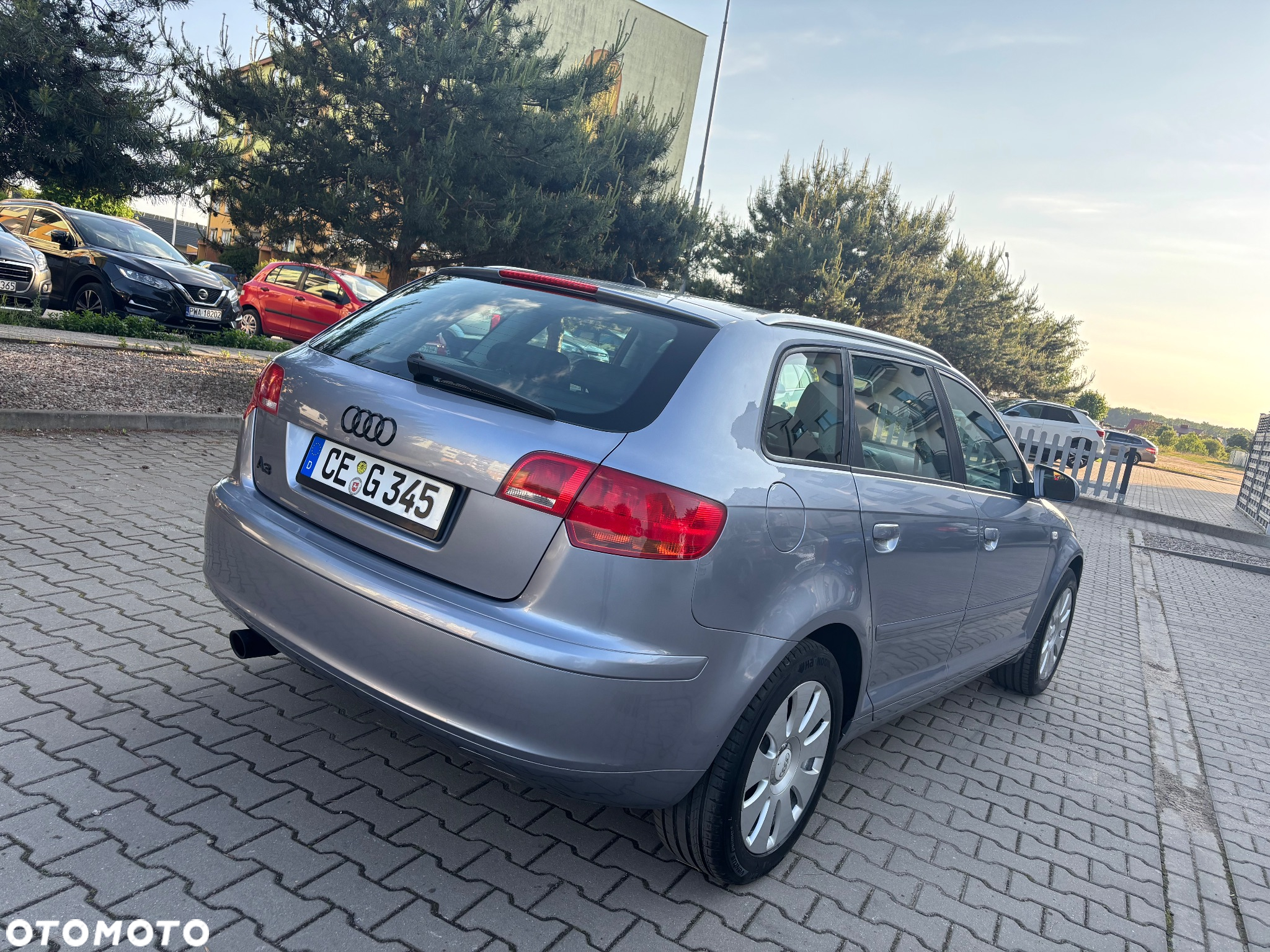 Audi A3 1.6 Attraction - 3