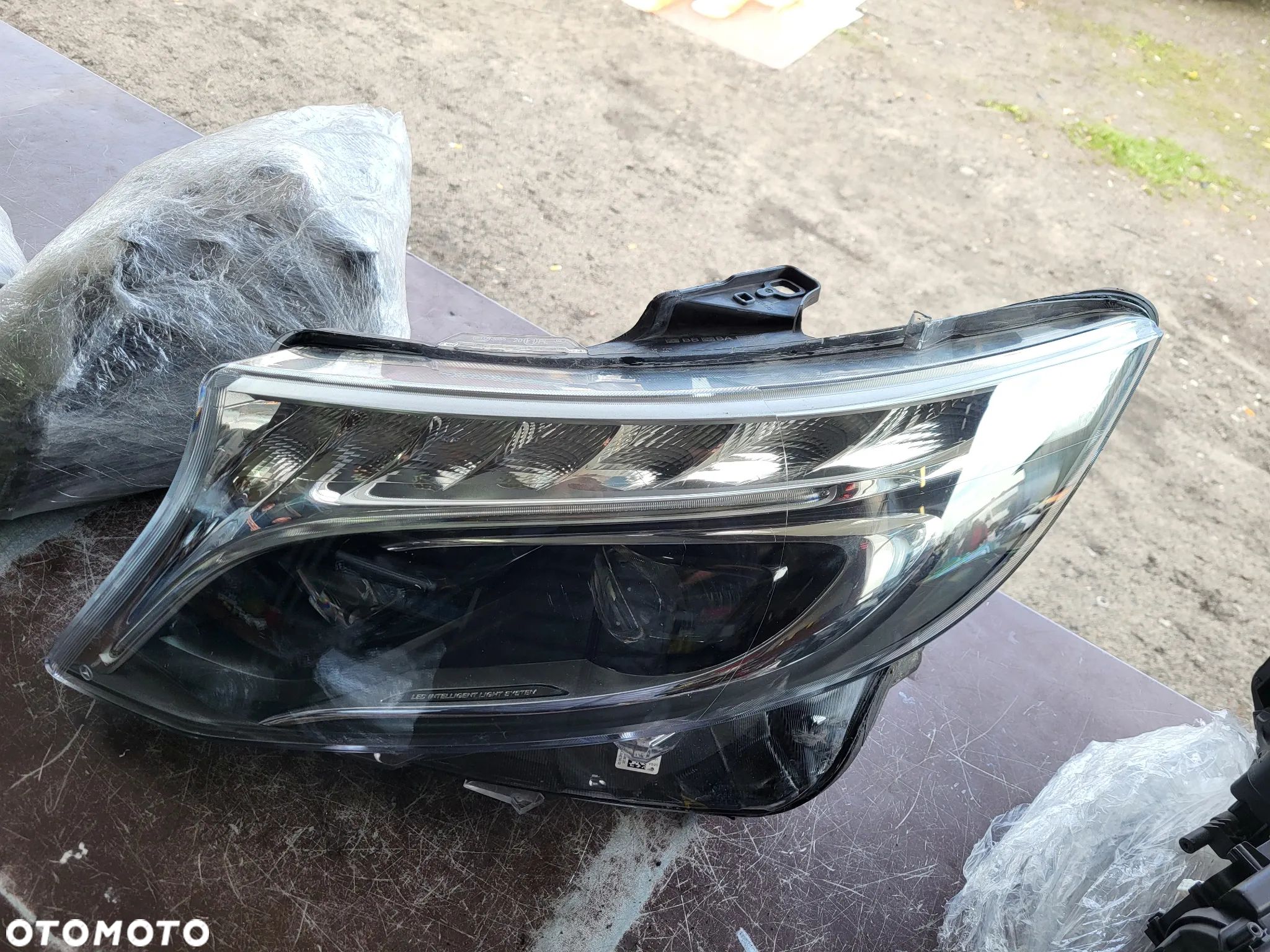 Mercedes Vito w447 przed lift full led ils lewa - 1