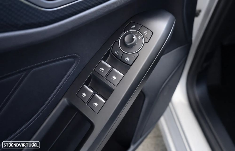 Ford Focus SW 1.0 EcoBoost MHEV ST-Line Aut. - 43