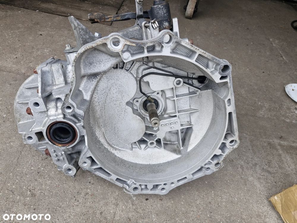 Skrzynia biegów opel 1.6t a16let astra zafira insignia - 1