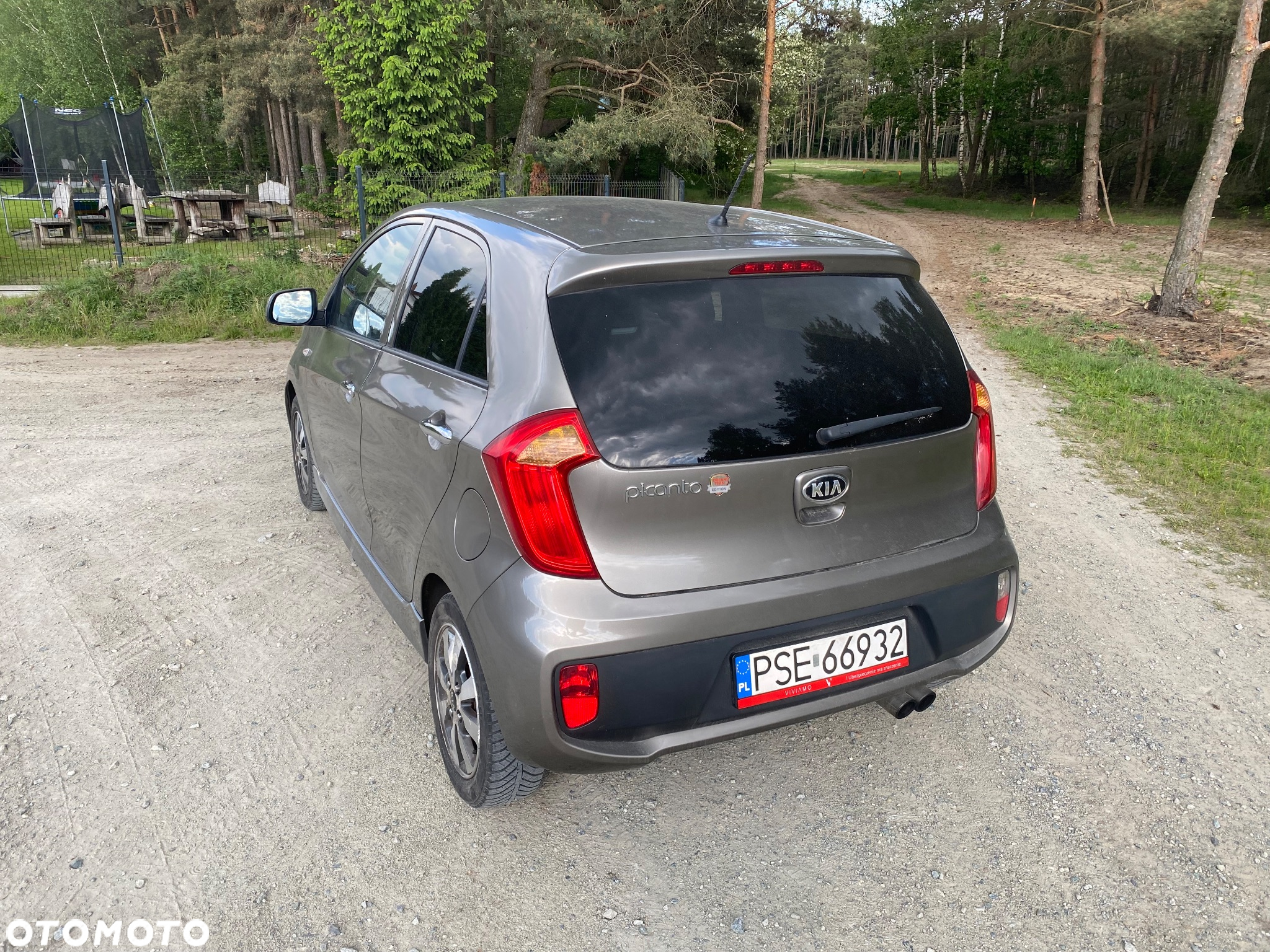 Kia Picanto 1.0 Dream Team Edition - 2