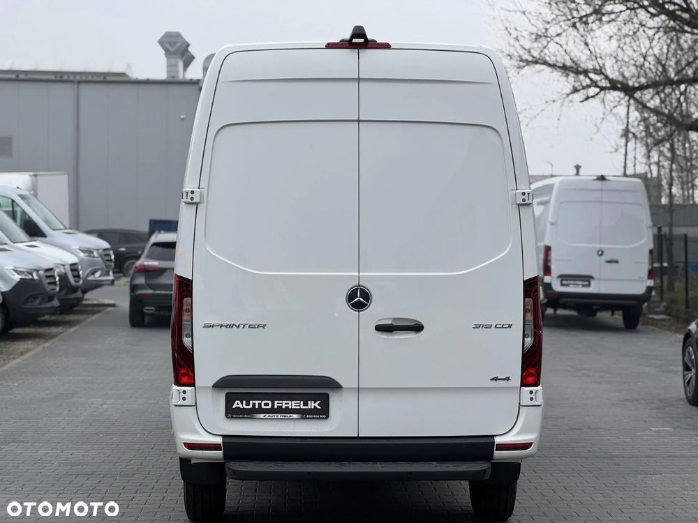Mercedes-Benz Sprinter - 7