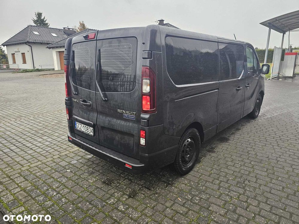 Renault Trafic 2023 photo 5