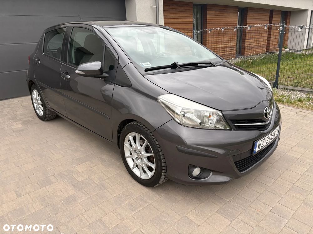 Toyota Yaris - 1