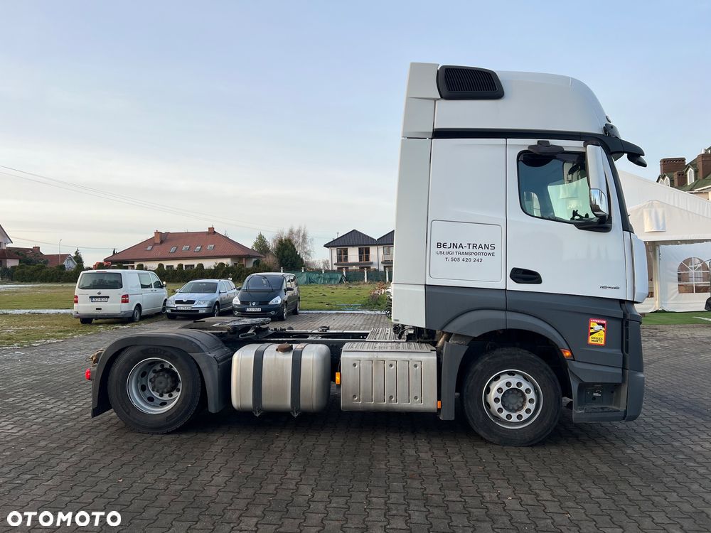 Mercedes-Benz ACTROS - 8