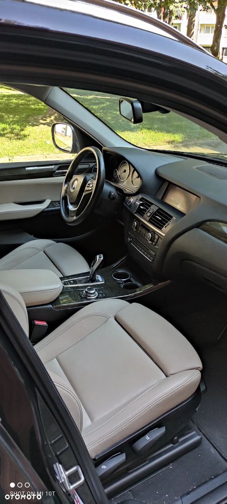 BMW X3 xDrive20d - 9