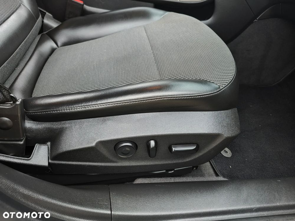Chevrolet Malibu 2.0 MT LT+ - 24