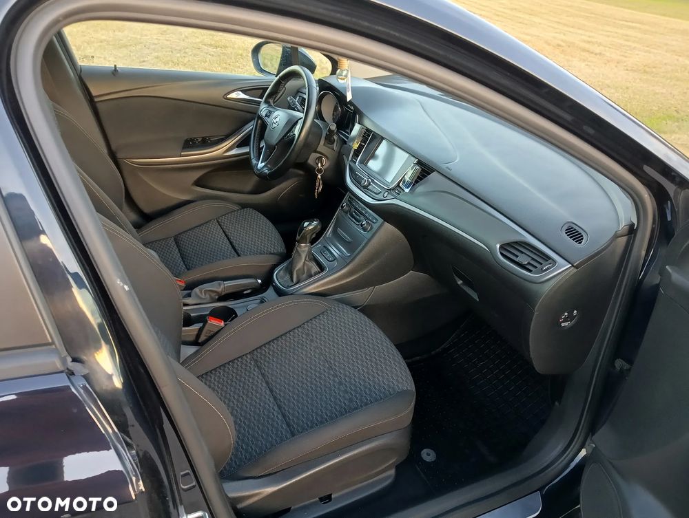 Opel Astra 1.6 CDTI Essentia - 15