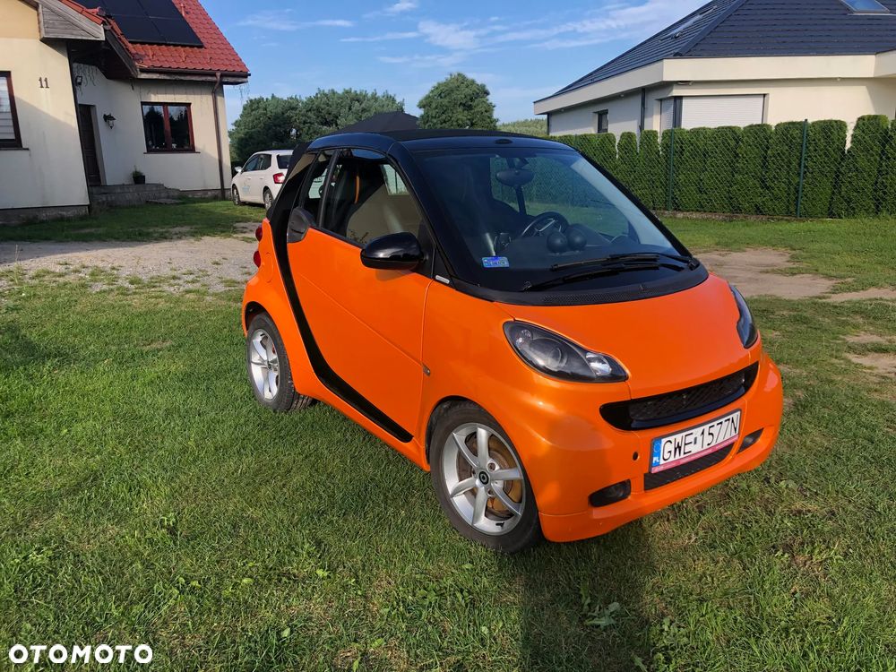 Smart Fortwo softouch edition nightorange micro hybrid drive - 1