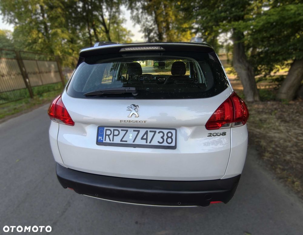 Peugeot 2008 - 4
