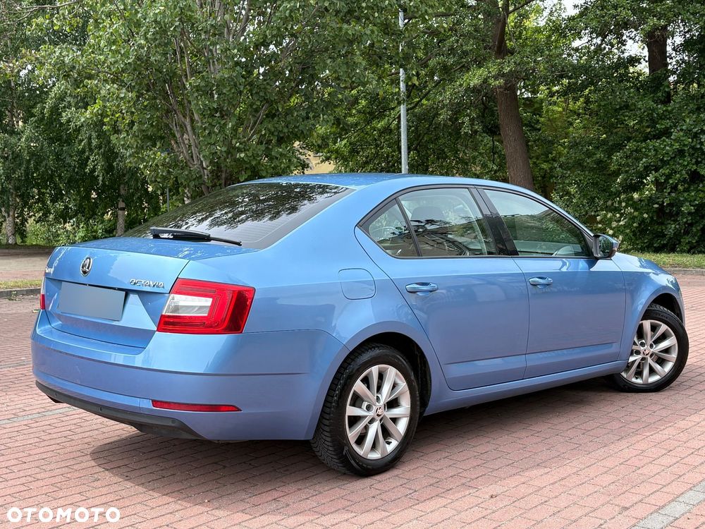 Skoda Octavia 1.6 TDI SCR Ambition DSG - 18