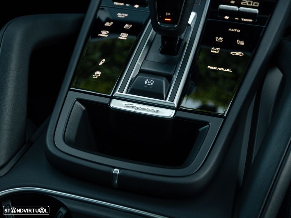 Porsche Cayenne E-Hybrid - 41