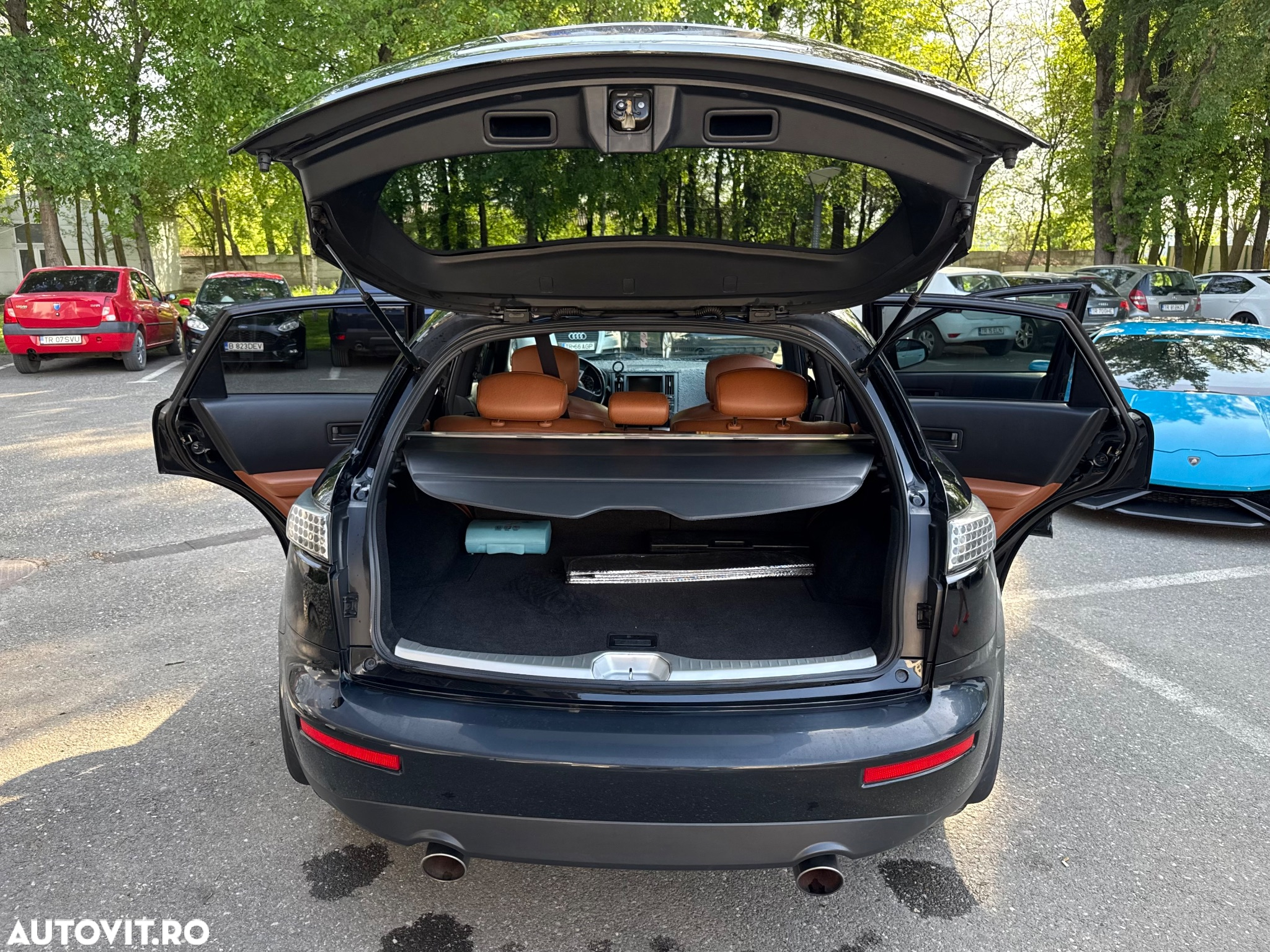 Infiniti FX 45 - 6