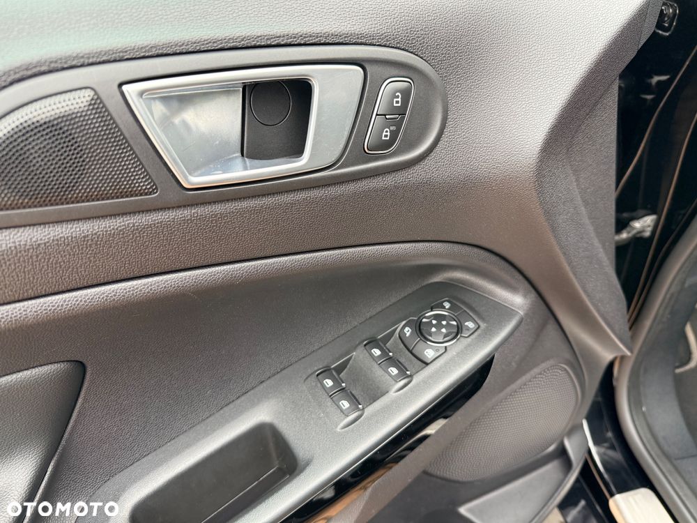 Ford EcoSport 1.0 EcoBoost ST-Line Black ASS - 28