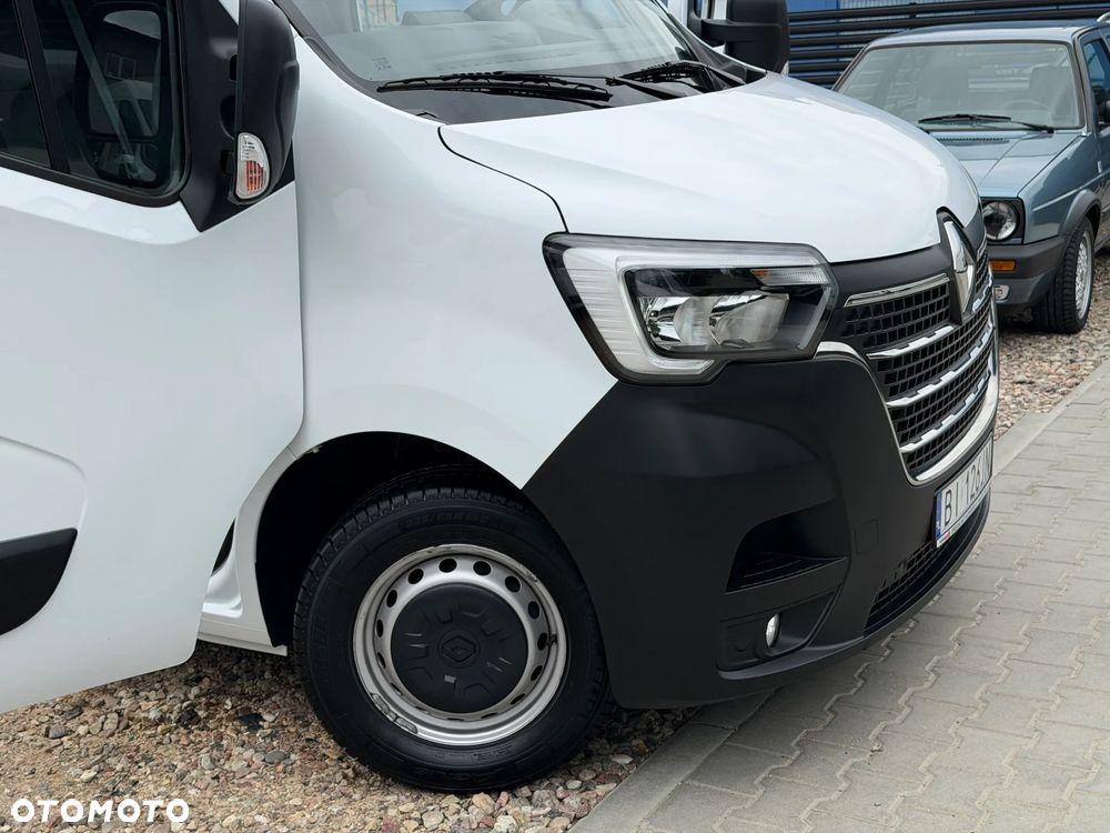 Renault MASTER L3H2 MAXI MOCNY SILNIK 2.3DCI Rozrząd na ŁAŃCUCHU, Pełna zabudowa paki, Zawiasy drzwi tył 180' DMC3.5t Duża ładowność 1302Kg, Homologacja VAT-1, Parktroniki, Minibar, Stolik EasyLife, Lustro WideView, Oświetlenie LED, Tempomat, Halogeny, Pakiet Chrom Design, Szare wnętrze, SERWIS ASO RENAULT!! - 32