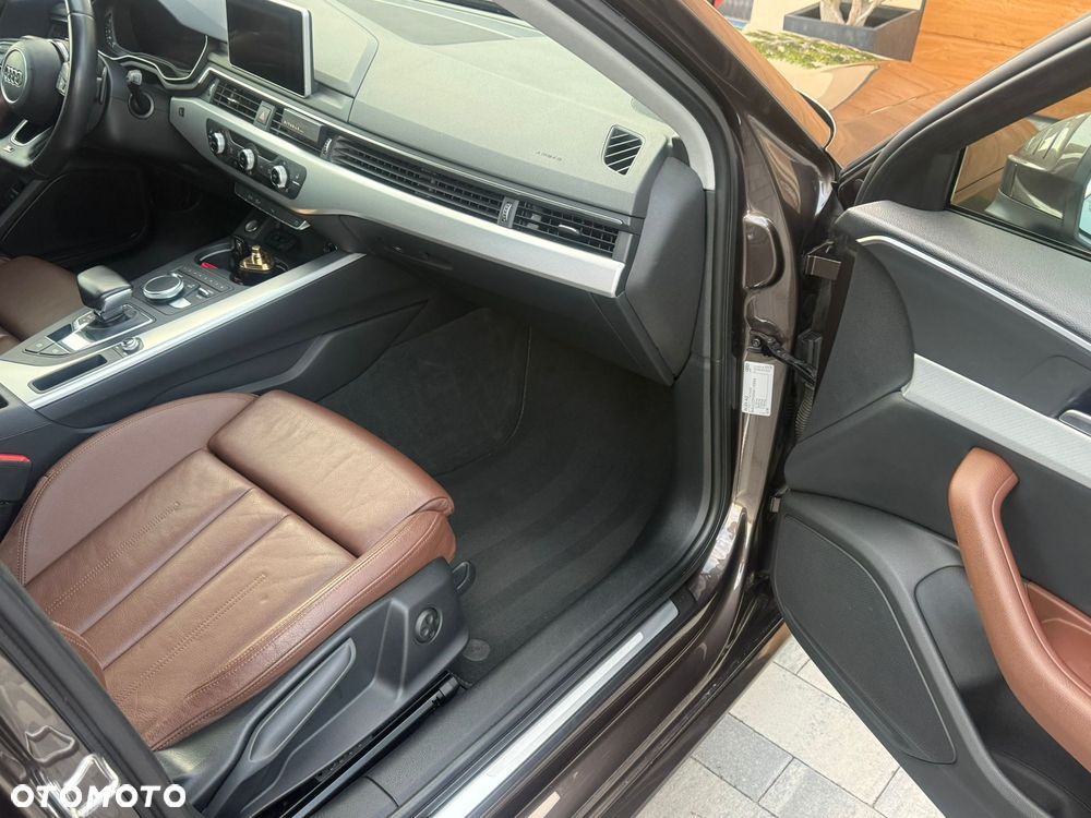 Audi A4 Avant 2.0 TDI Sport S tronic - 30