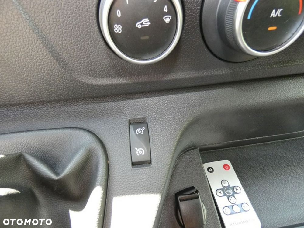 Renault Master - 16