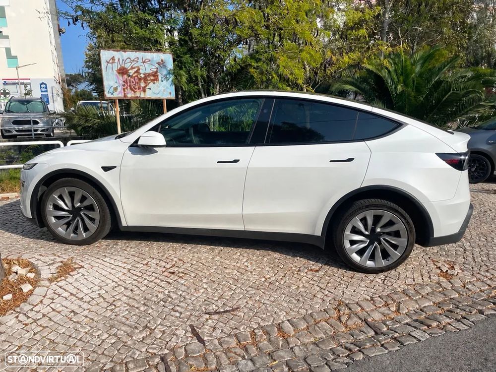 Tesla Model Y Long Range Tração Traseira - 1