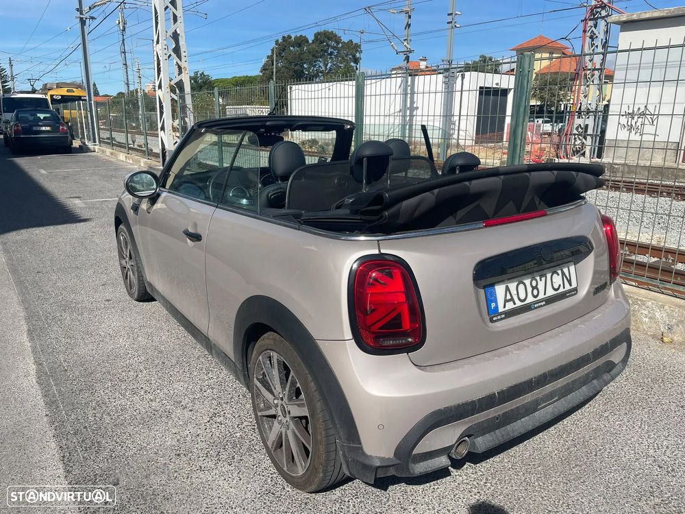 MINI Cabrio Cooper Premium Plus Sidewalk Special Edition Auto - 4