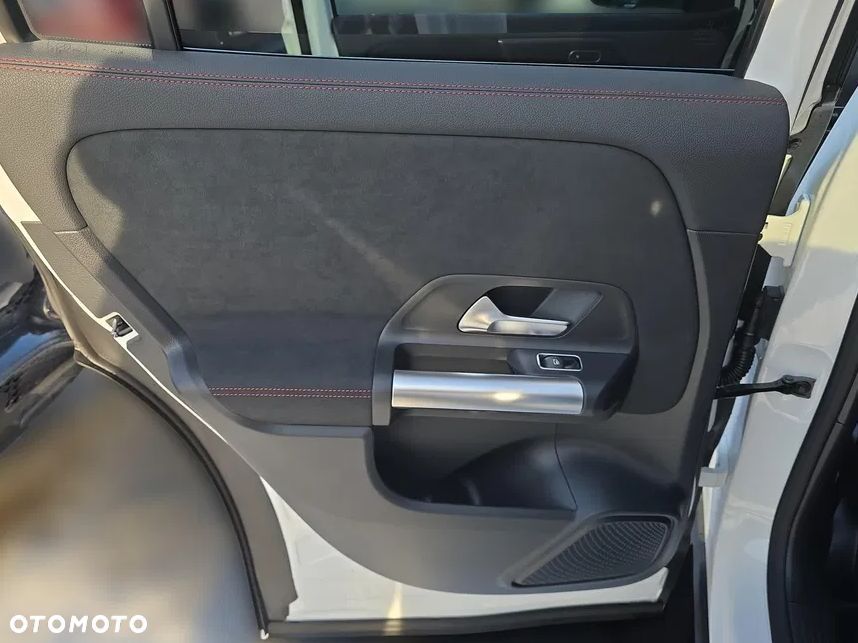 Mercedes-Benz GLA 200 mHEV AMG Line 7G-DCT - 7