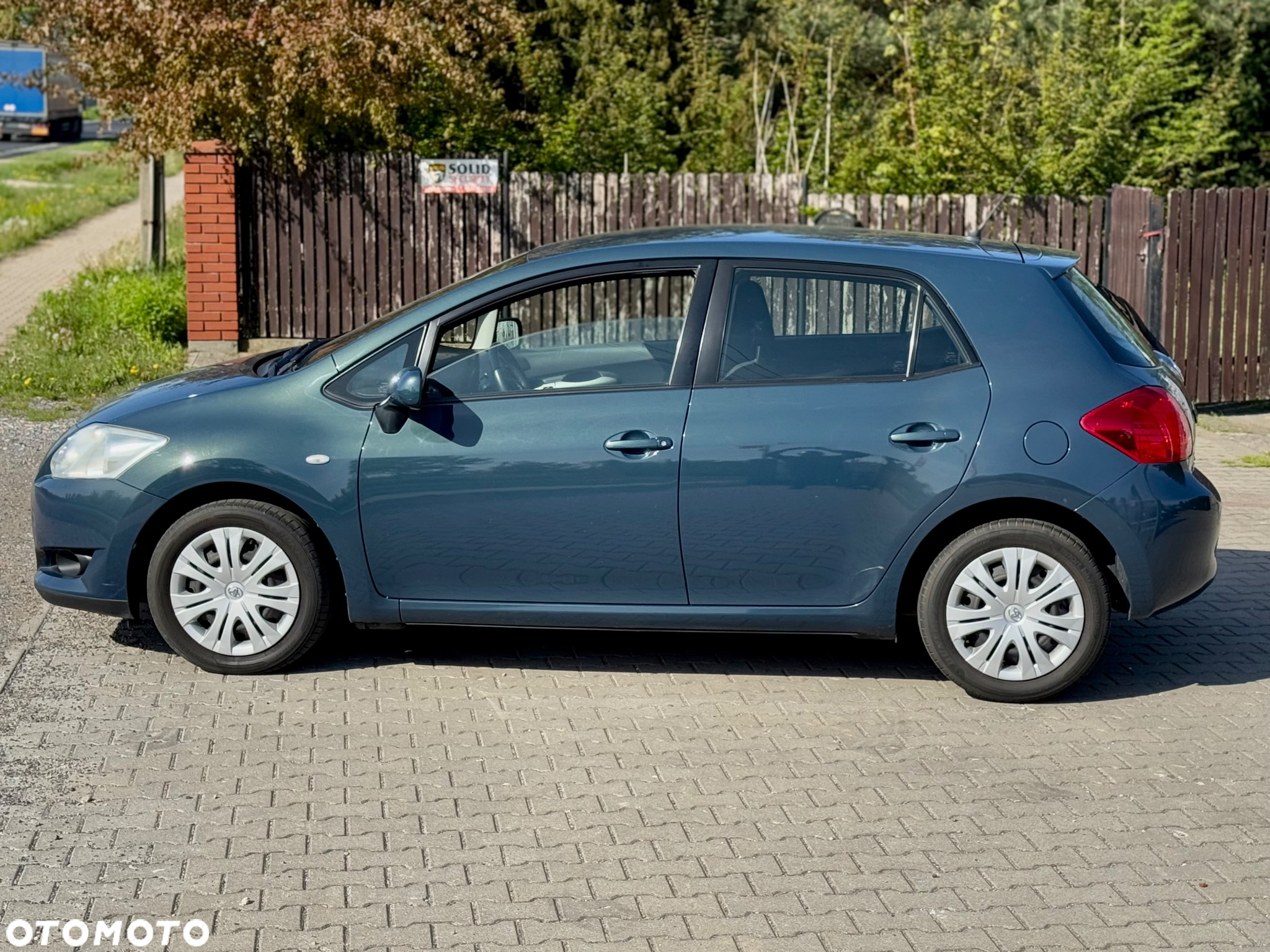 Toyota Auris 1.6 VVT-i Premium - 3