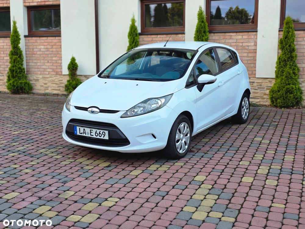 Ford Fiesta 1.25 Ambiente - 1
