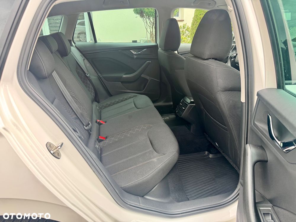Skoda Scala 1.0 TSI Ambition - 28