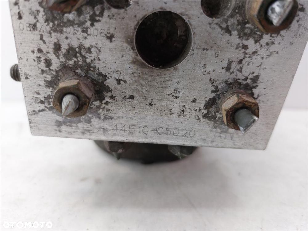 Pompa ABS Toyota Avensis  I T22 BOSCH 0273004229 44510-05020 - 3